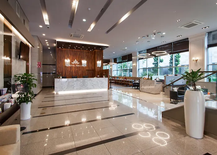Atrium Jongno Hotel Seúl